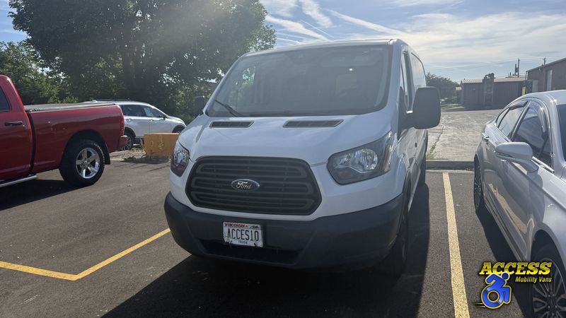 ford transit van 2018 1FTYE1ZM5JKB04084 image ford transit van 2018 1FTYE1ZM5JKB04084 image
